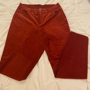 🧡 Rust Corduroy Pants 🧡